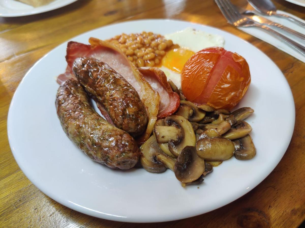 Woolpack Inn Chichester Ngoại thất bức ảnh